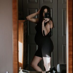 Old Navy Maternity power chill workout or lounge jumpsuit